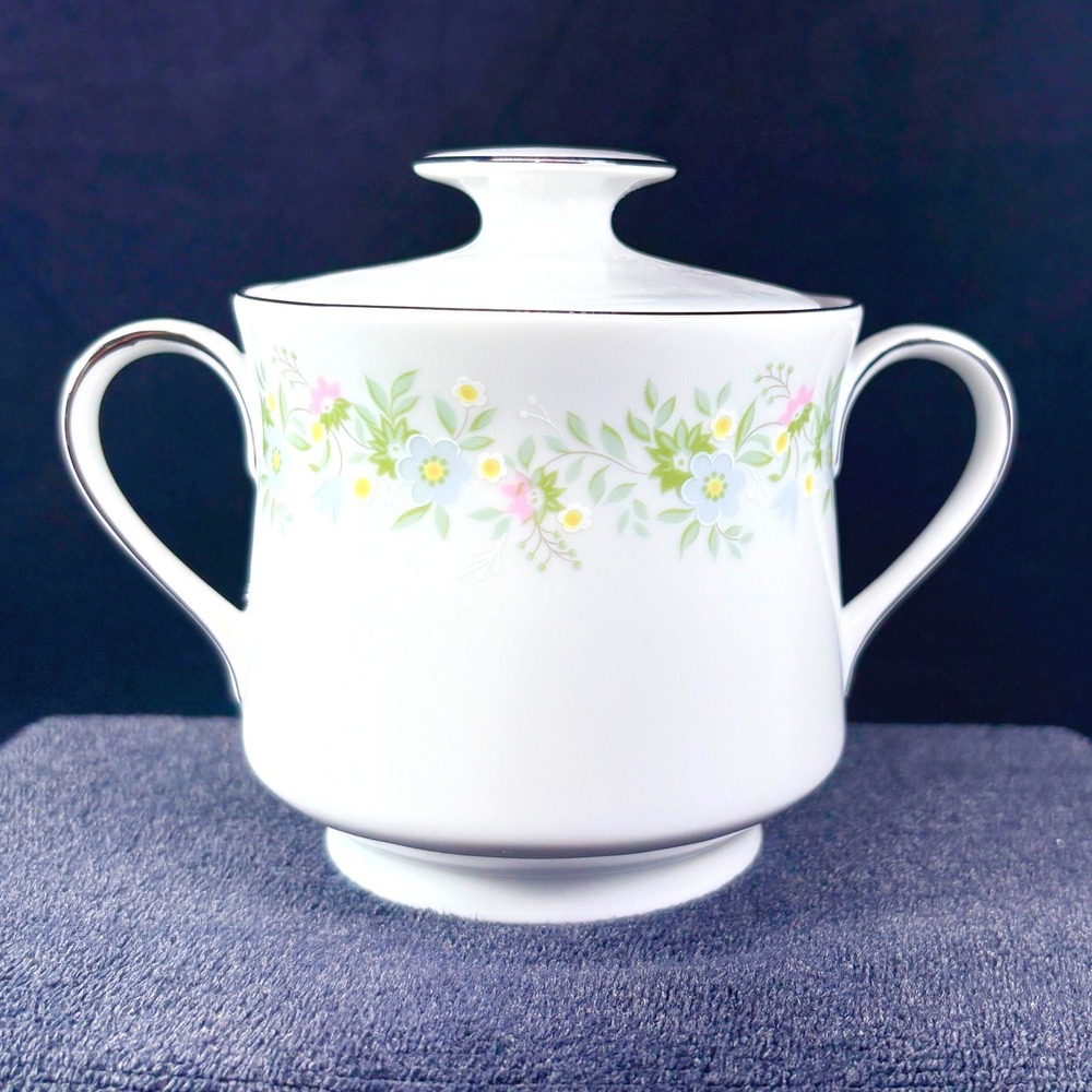 Johann Haviland Bavarian China Forever Spring Creamer & Sugar - Picture 7 of 16